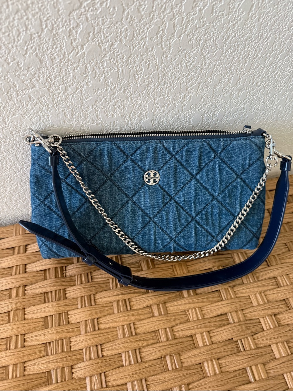 Tory Burch handbag - Picture 2 of 6